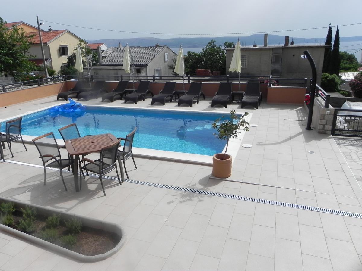 Apartments Antolic Novi Vinodolski Exteriör bild